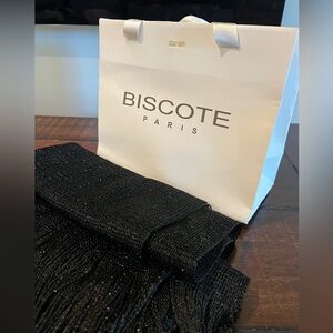 Biscote Paris wrap
